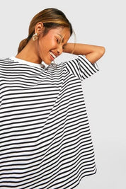 BASIC COTTON OVERSIZED STRIPED T-SHIRT